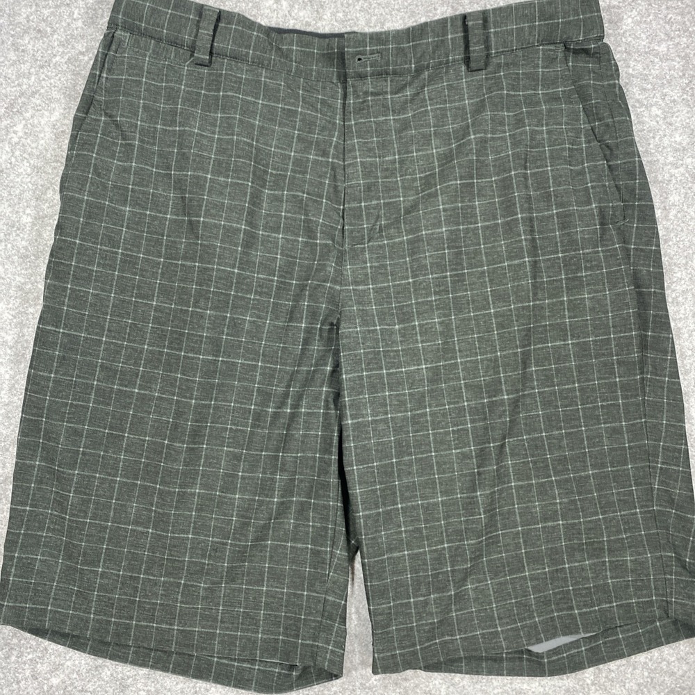 Nike Golf Shorts Mens 34 Gray Black Plaid Dri-Fit Tour Performance Chino
